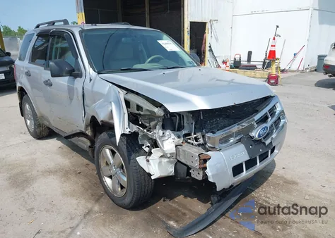 2012 Ford Escape Xlt из США, поврежденный, VIN 1FMCU9D78CKA73537